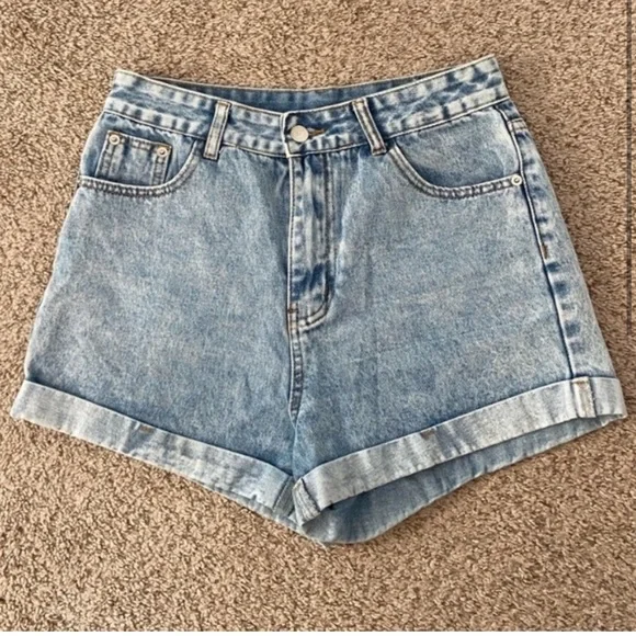 Bundle of 2 shorts size 6 - Picture 2 of 6
